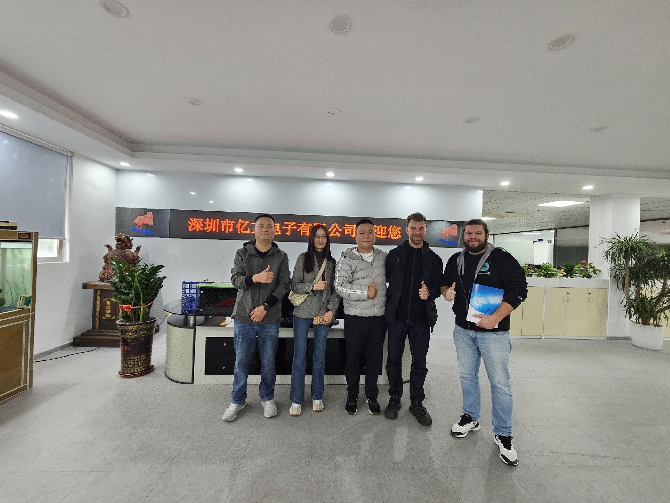 1710755414759960.jpg 1710755414759960.jpg